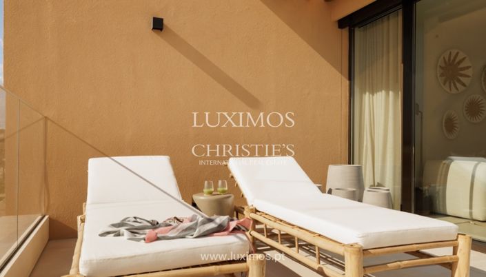 Image No.17-4 Bed Apartment for sale