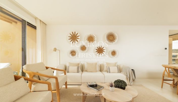 Image No.4-4 Bed Apartment for sale