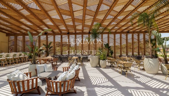 Image No.19-4 Bed Apartment for sale