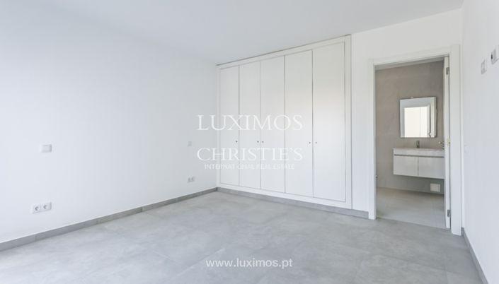 Image No.9-3 Bed Villa for sale