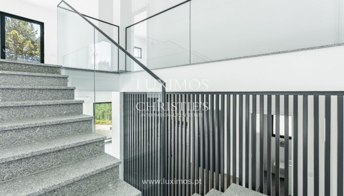 Image No.4-4 Bed Villa for sale