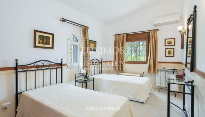 Image No.15-6 Bed Villa for sale