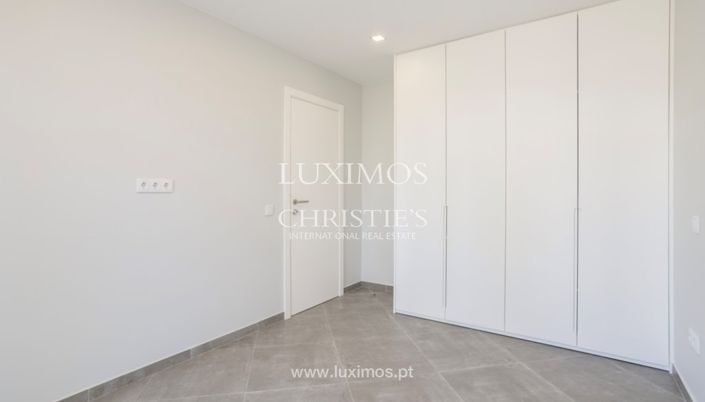 Image No.19-3 Bed Villa for sale