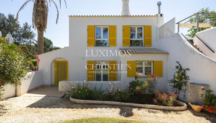 Image No.26-3 Bed Villa for sale