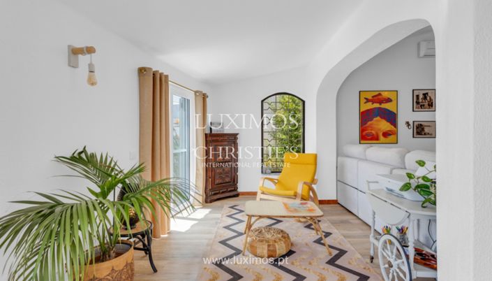 Image No.21-3 Bed Villa for sale