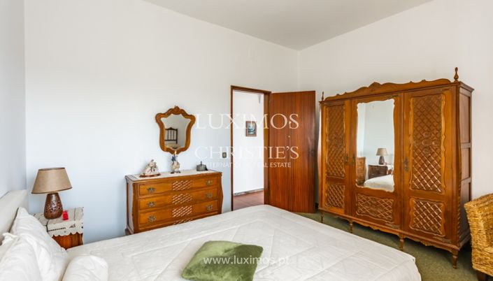 Image No.11-10 Bed Villa for sale