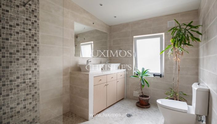 Image No.12-3 Bed Villa for sale