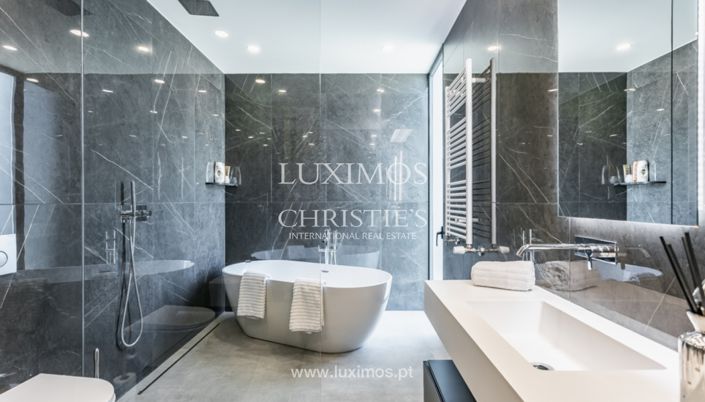 Image No.18-5 Bed Villa for sale