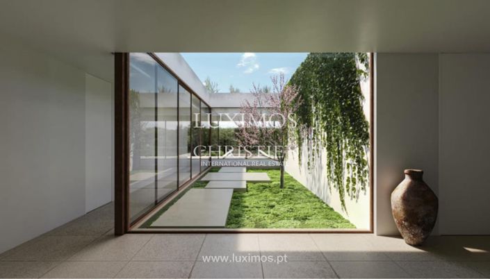 Image No.7-4 Bed Villa for sale