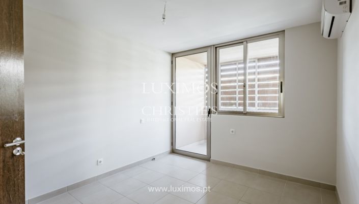 Image No.12-4 Bed Villa for sale