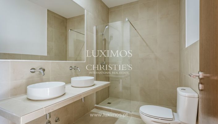 Image No.20-4 Bed Villa for sale