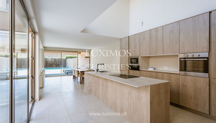 Image No.4-4 Bed Villa for sale