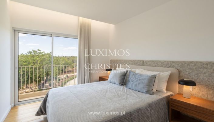 Image No.10-4 Bed Villa for sale