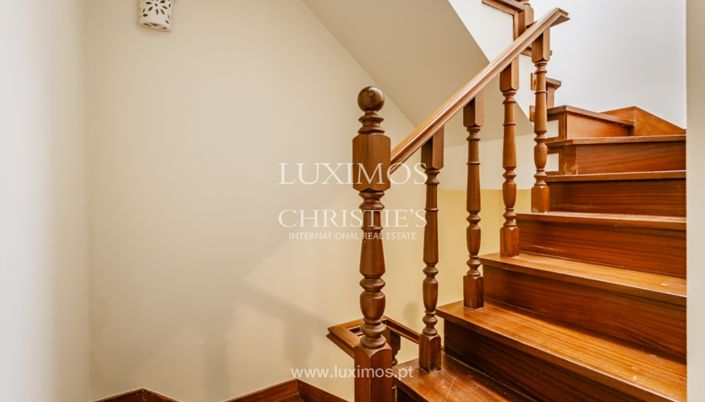 Image No.10-2 Bed Villa for sale