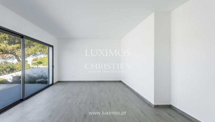 Image No.4-4 Bed Villa for sale