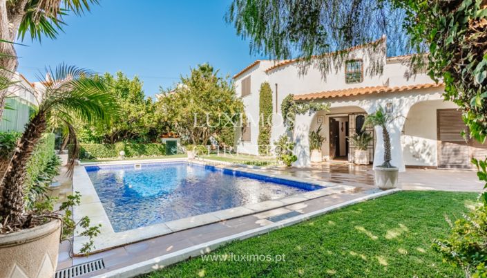 Image No.2-4 Bed Villa for sale