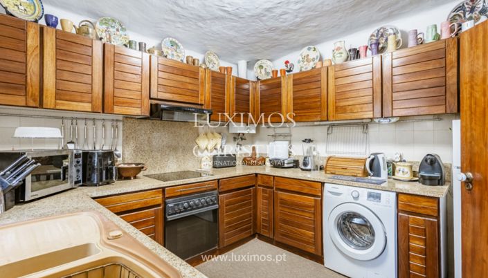 Image No.10-4 Bed Villa for sale