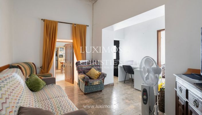 Image No.9-3 Bed Villa for sale