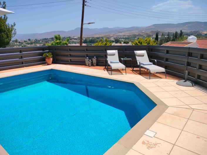 Image No.12-3 Bed Villa / Detached for sale