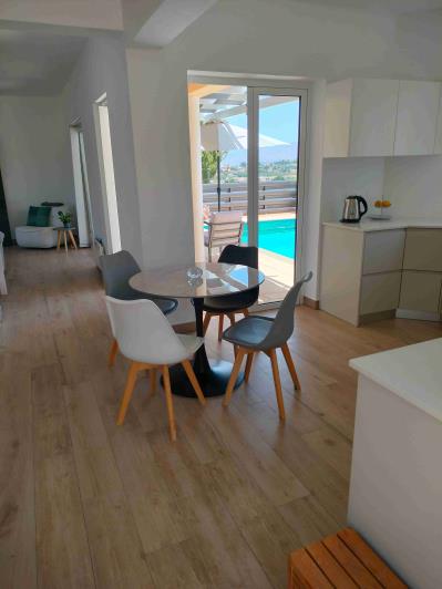 Image No.19-3 Bed Villa / Detached for sale