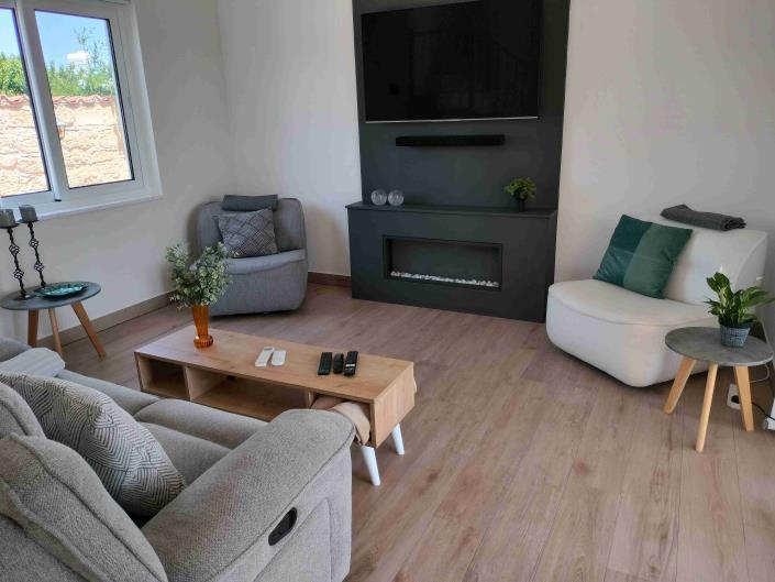 Image No.20-3 Bed Villa / Detached for sale