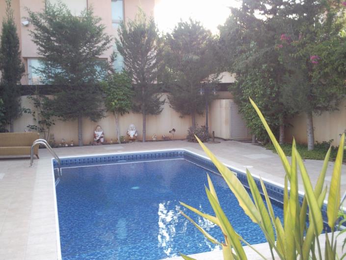 Image No.12-4 Bed Villa for sale