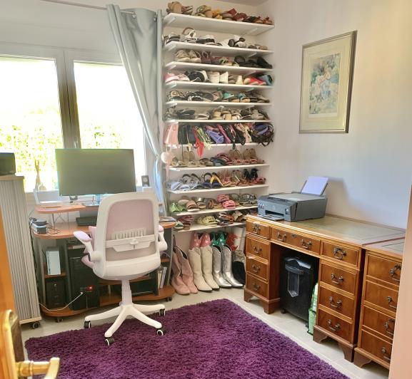 Image No.12-4 Bed Villa / Detached for sale