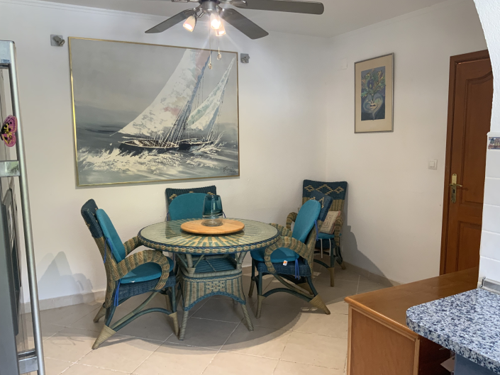 Image No.26-4 Bed Villa / Detached for sale