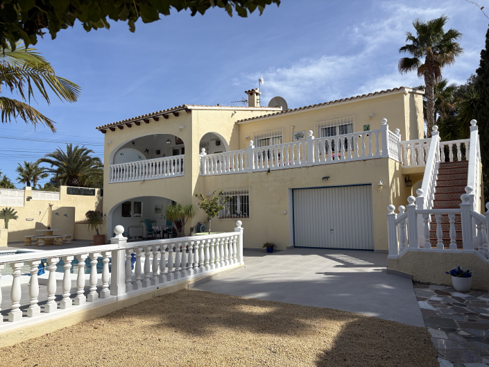 Image No.31-4 Bed Villa / Detached for sale