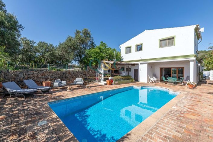 Image No.1-3 Bed Villa for sale