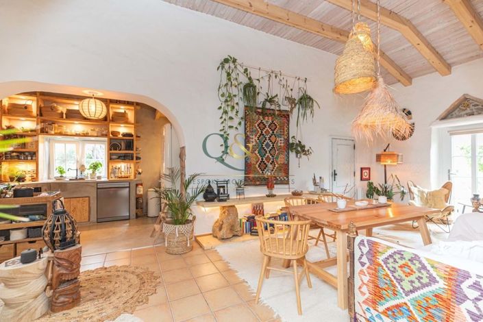 Image No.1-3 Bed Villa for sale