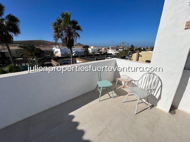 Image No.44-4 Bed Villa / Detached for sale