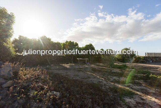 Image No.28-3 Bed Villa for sale