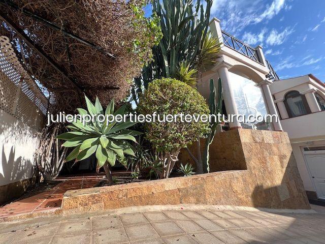 Image No.26-4 Bed Villa for sale