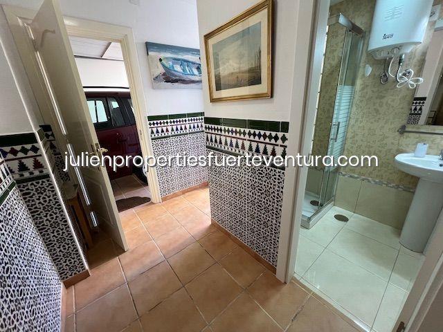 Image No.33-4 Bed Villa for sale