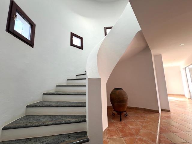 Image No.22-4 Bed Chalet for sale