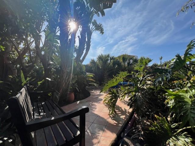 Image No.5-4 Bed Chalet for sale