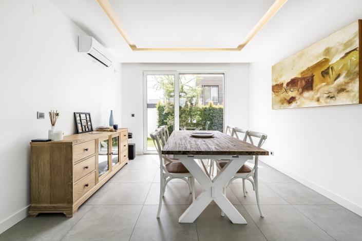 Image No.34-3 Bed Villa / Detached for sale