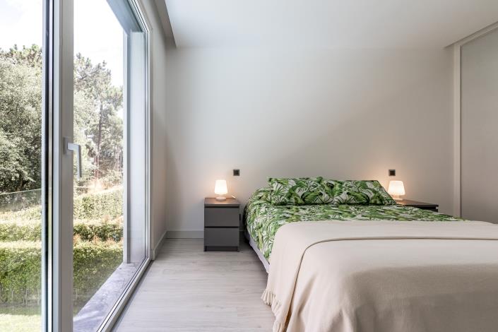 Image No.44-3 Bed Villa / Detached for sale