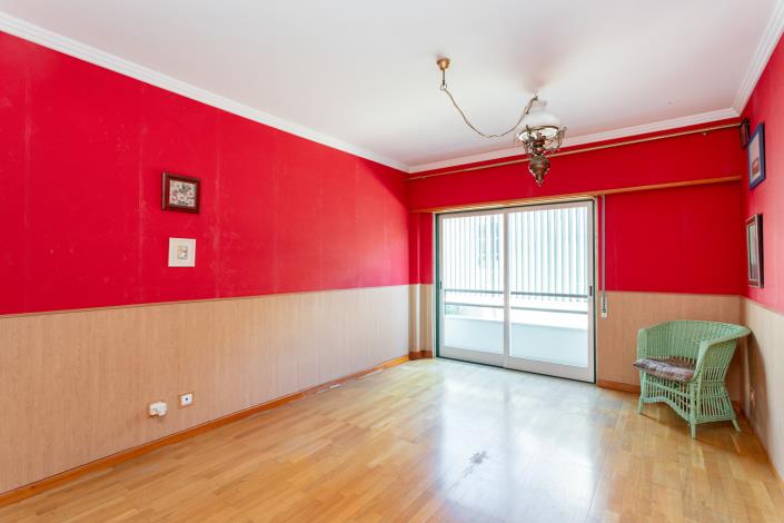 Image No.28-5 Bed Duplex for sale