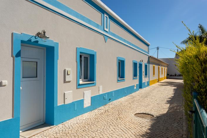 Image No.5-12 Bed Villa for sale