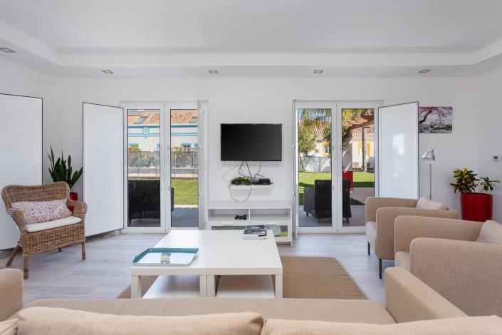 Image No.23-12 Bed Villa for sale