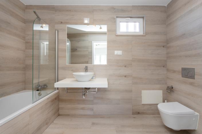 Image No.40-12 Bed Villa for sale