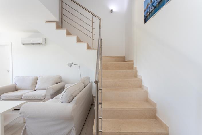 Image No.42-12 Bed Villa for sale