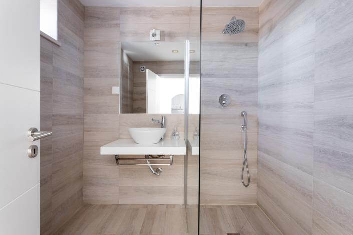 Image No.48-12 Bed Villa for sale