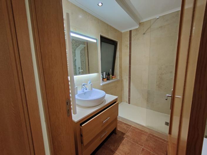 Image No.32-4 Bed House/Villa for sale