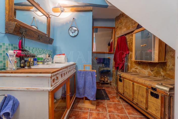 Image No.16-2 Bed Village House for sale