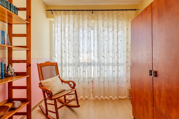 Image No.21-3 Bed Apartment for sale