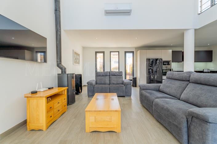 Image No.12-3 Bed Villa / Detached for sale