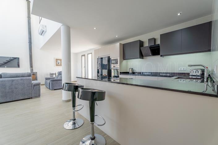 Image No.14-3 Bed Villa / Detached for sale